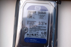 New Dell M4HXR 0M4HXR WD2500AAKX-75U6AA0 250GB 7200RPM 3.5'' SATA HDD